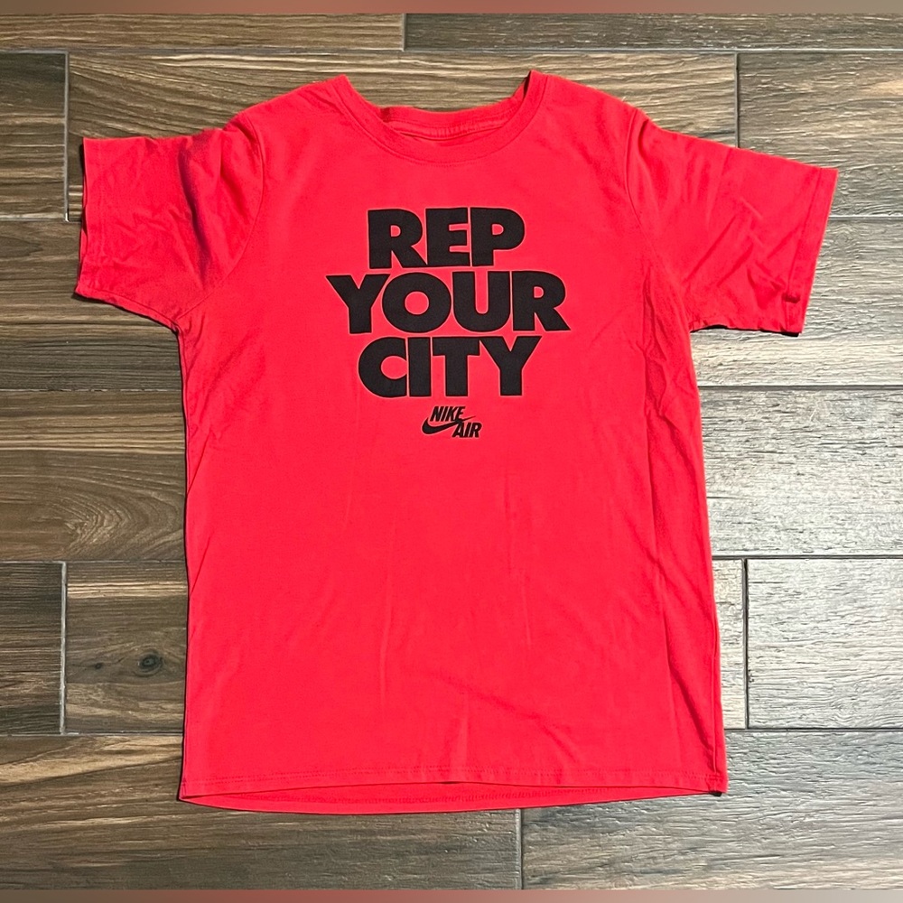Nike Red‎ With Graphic Logo Design T-Shirt